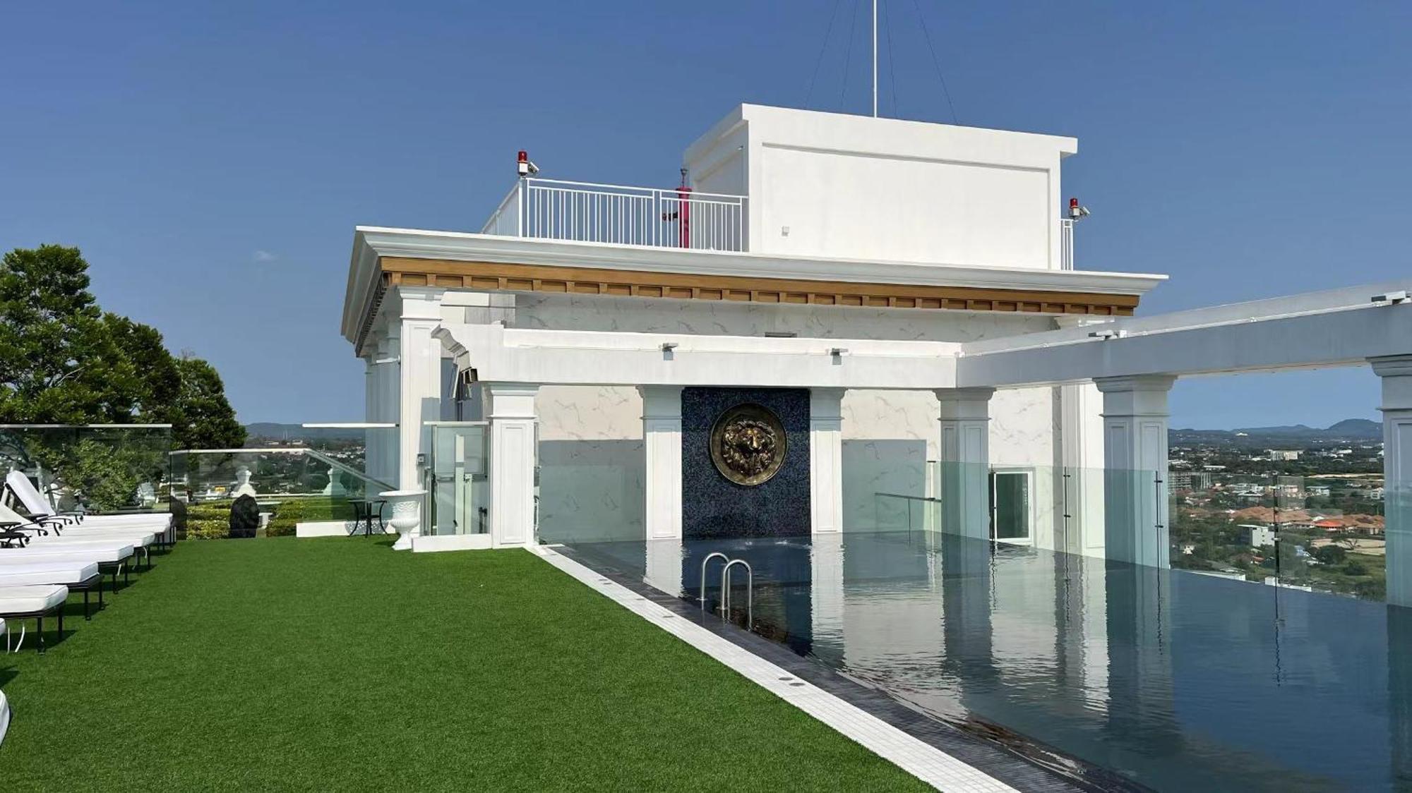 The Empire Chic Residence Jomtien & Yahaha Exterior photo
