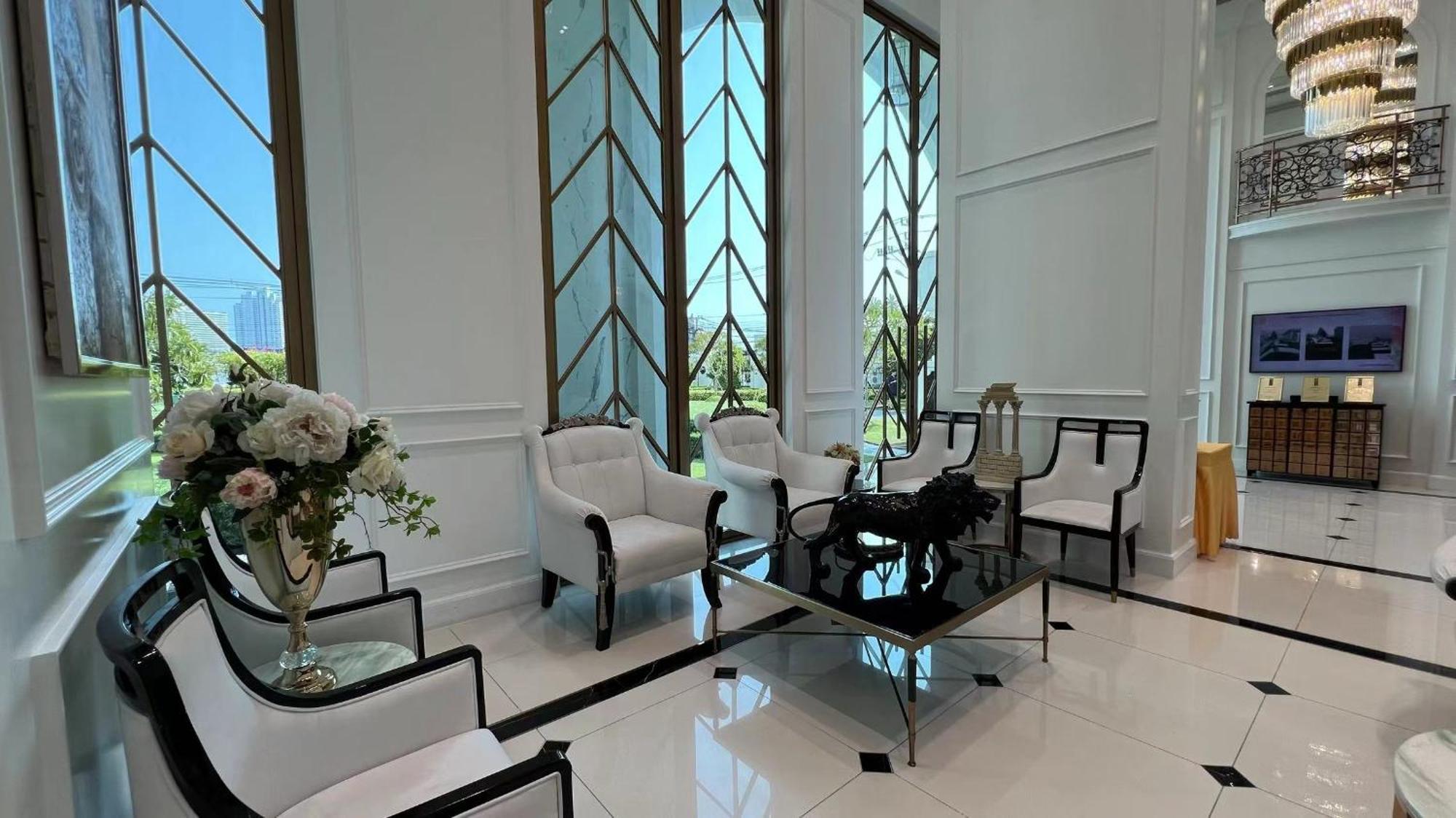 The Empire Chic Residence Jomtien & Yahaha Exterior photo