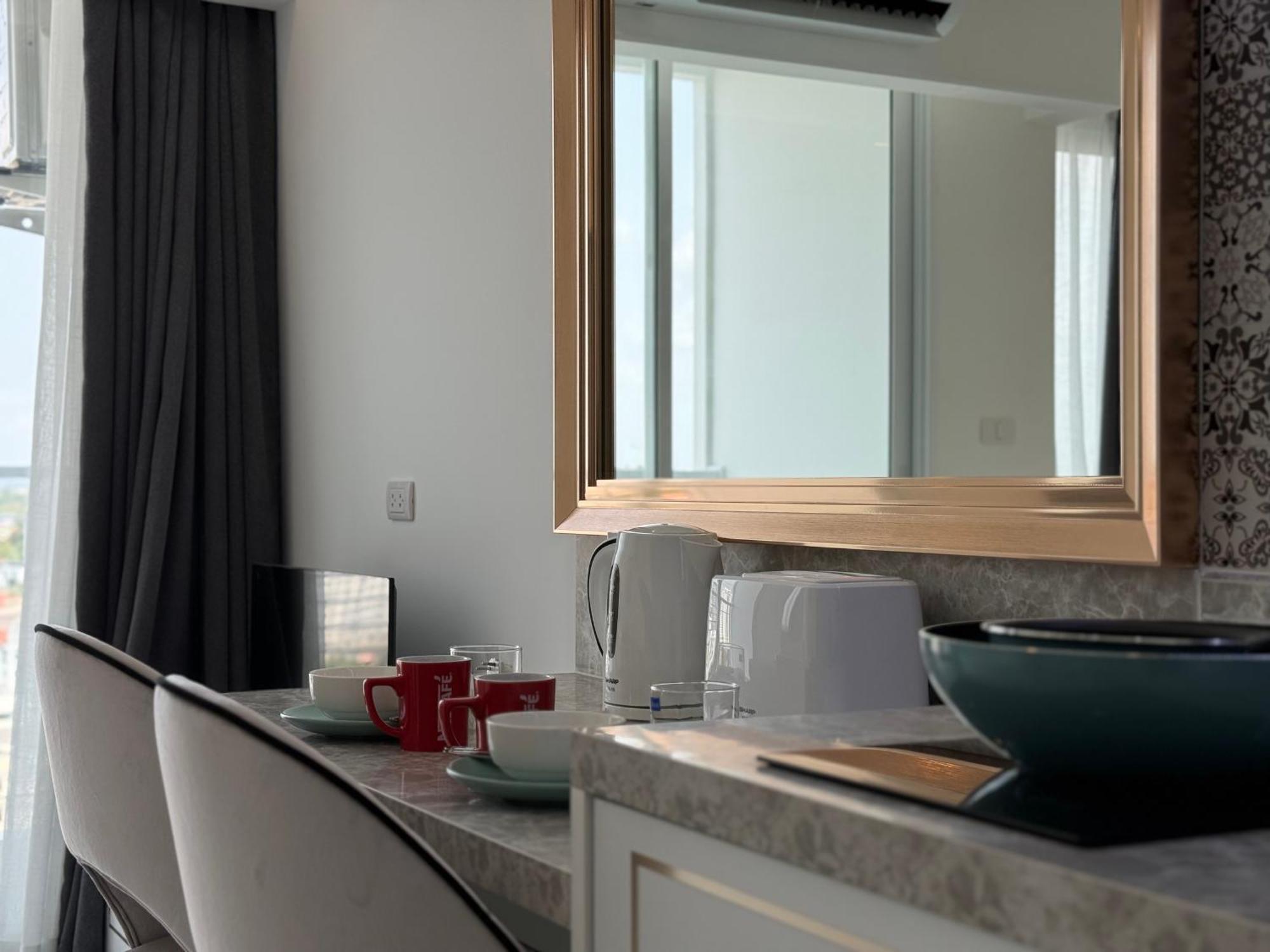 The Empire Chic Residence Jomtien & Yahaha Exterior photo